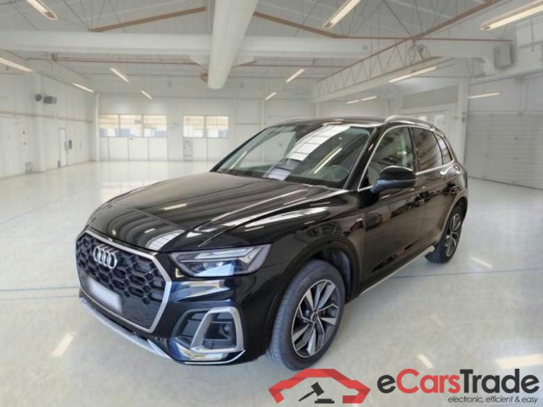 AUDI Q5 / 2020 / 5P / SUV 40 TDI S LINE QUATTRO S TRONIC