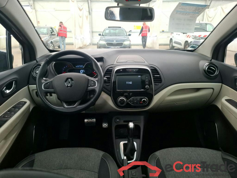 RENAULT Captur / 2017 / 5P / Crossover Intens TCe 150 EDC FAP #5