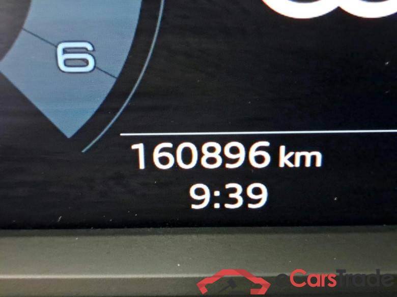 AUDI Q3 2.0 35 TDI S TRONIC BUSINESS EDITION