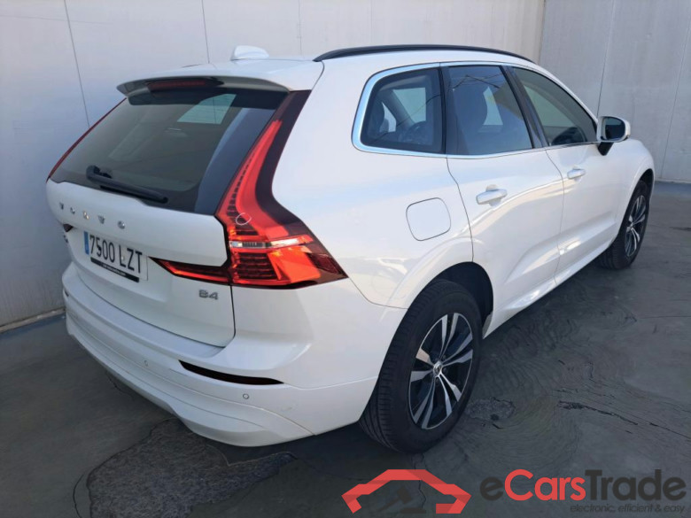VOLVO XC60 / 2017 / 5P / todoterreno 2.0 B4 D Momentum Pro Auto #2