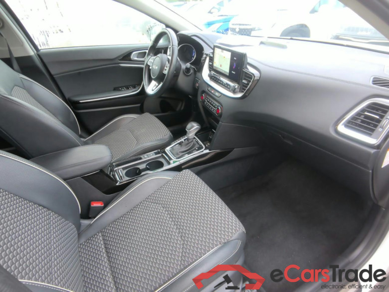 XCEED 1.6 GDI 141 PHEV ACTIVE DCT6 RISK #3