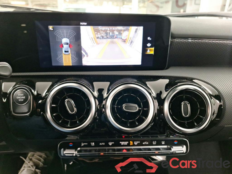 MERCEDES-BENZ A-CLASS LIMOUSINE 1.3 A 250 E LUXURY LINE DCT #3