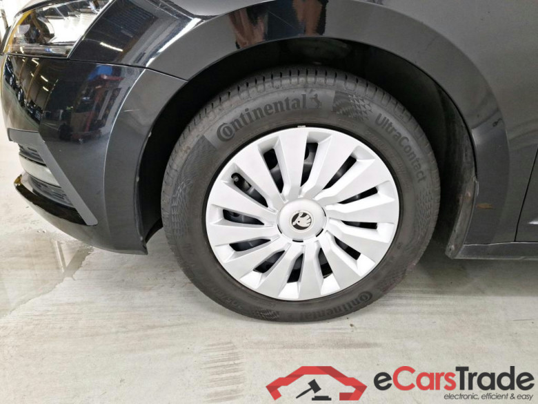 SKODA OCTAVIA COMBI 1.0 TSI 81KW ACTIVE #5