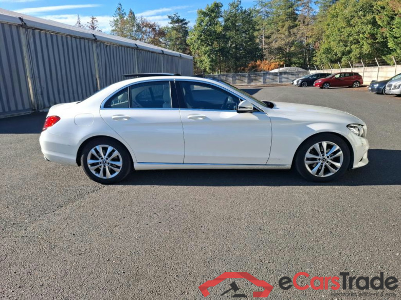 MERCEDES-BENZ Classe C Berline / 2018 / 4P / Berline C 220 d Business Line #6