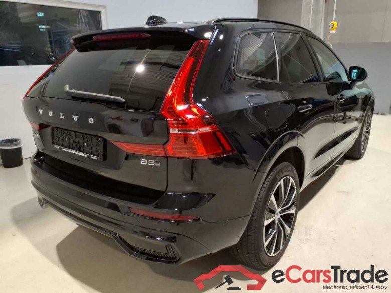Volvo XC60 (03.2017->) DE - SUV5 B5 (Benzin) AWD EU6d, Ultimate Dark Mild-Hybrid, (Facelift) 2022 - 202 #6