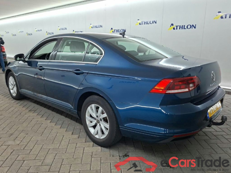 VOLKSWAGEN PASSAT 1.5 TSI 7-DSG Business 4D 110kW #4