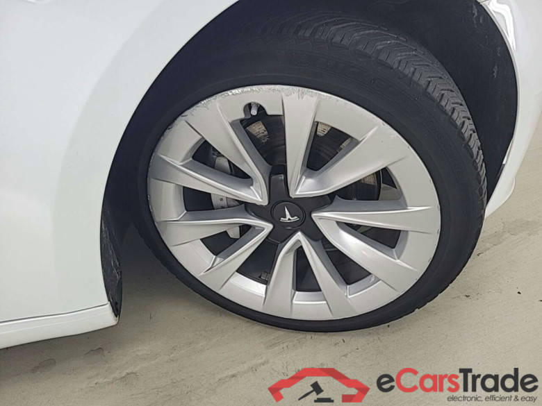 TESLA MODEL 3 STD. R. PLUS #5