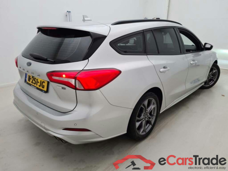 FORD Focus Wagon 1.0 EcoBoost Hybrid ST Line X  #2